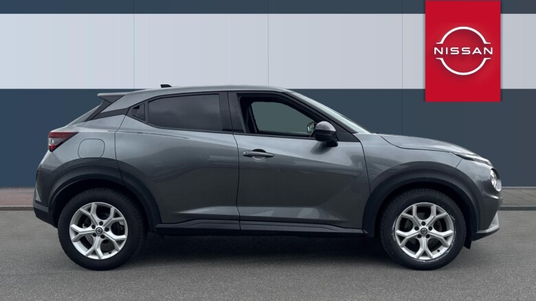Nissan Juke 1.0 DiG-T 114 N-Connecta 5dr Petrol Hatchback